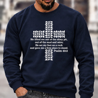 Men’s Crew Neck Sweatshirt, Psalm 40:2 Bible Verse Tire Tread Cross Graphic Pullover, Christian Offroad Faith Casual Top